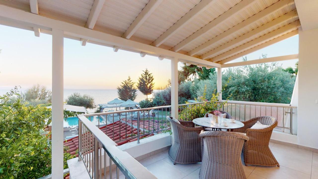 Acrotel Athena Villa Elia Nikitis Exteriér fotografie