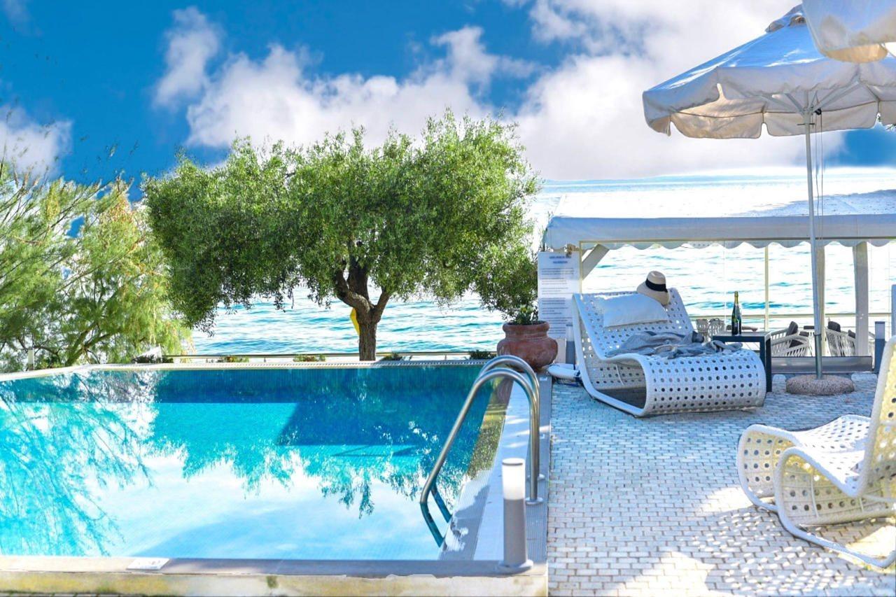 Acrotel Athena Villa Elia Nikitis Exteriér fotografie