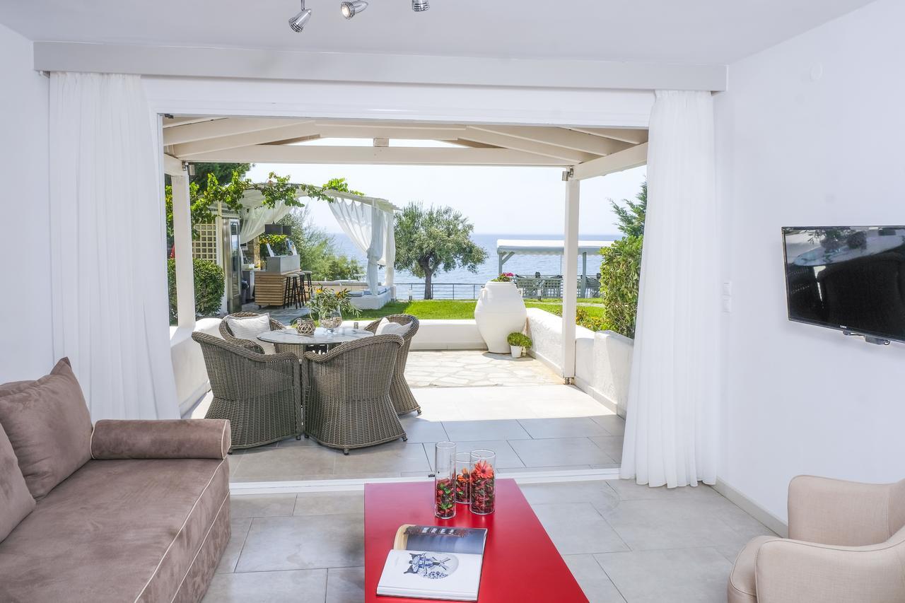 Acrotel Athena Villa Elia Nikitis Exteriér fotografie